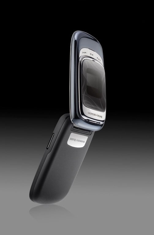 BenQ Siemens SF71 - beautiful and sleek flip is likely last from the partnership