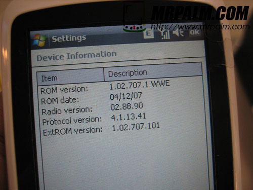 HTC Elf P3450 live in hand pictures