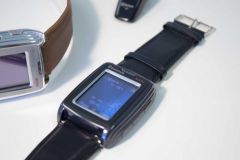 Tech of Australia releases the M500 sms watch phone with touchscreen and gsm tri band