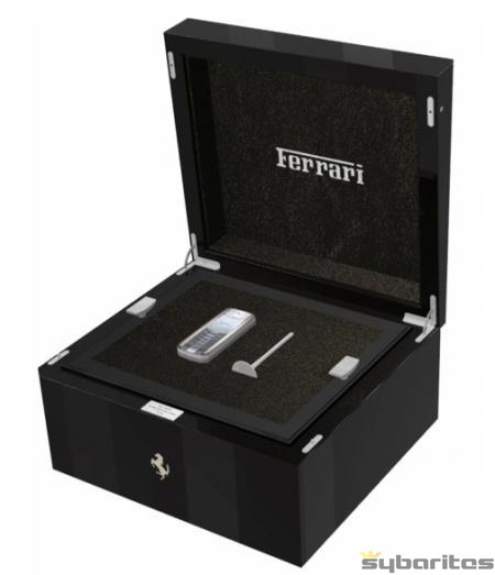 Vertu celebrates Ferrari