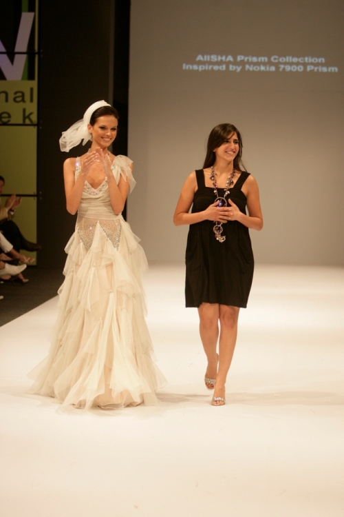 7900dresses1.jpg