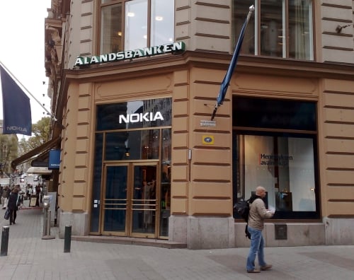 nokia_store.jpg