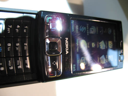 Nokia N95 8GB NAM pictures