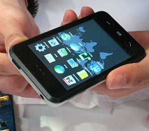 Meizu M8 miniOne prototype at CeBIT