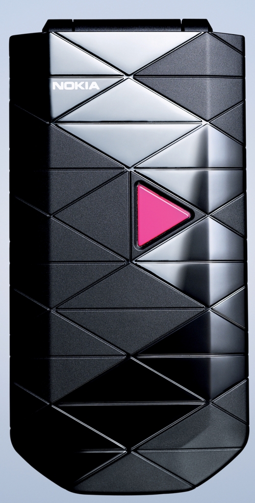 nokia_7070_prism_1_resize.jpg