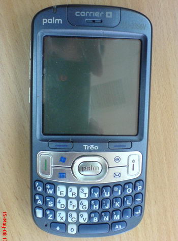 Palm Treo 800w caught in wild