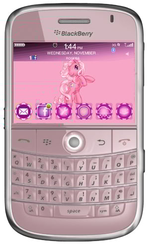Mock-up of the pink BlackBerry Bold