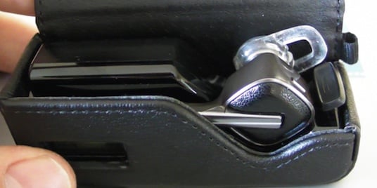 PLDI 04 Hands on with the Plantronics Discovery 975 Bluetooth Headset