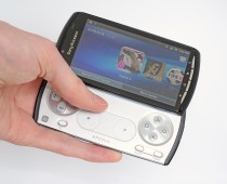 a-SonyEricsson-Play-Open