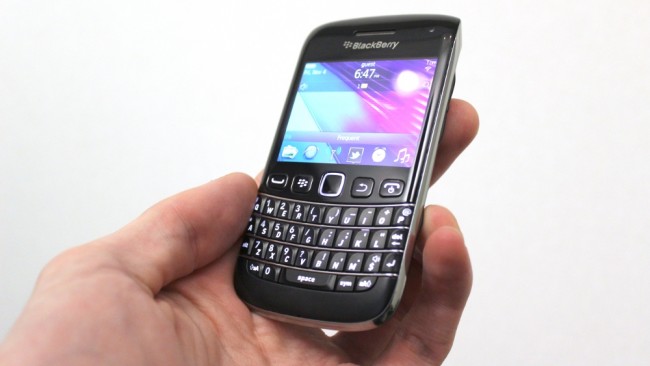 BlackBerry-9790-front3-650x366.jpg