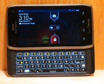 Droid 4
