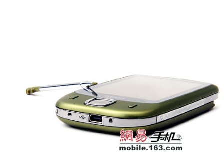 HTC Touch now in Wasabi Green to kick it up a notch!