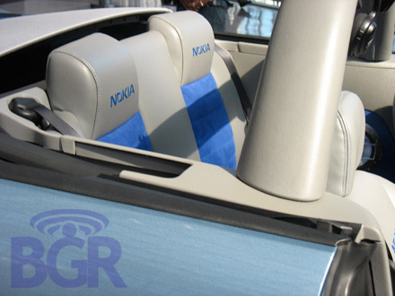 Nokia-branded Ford Mustang with Nokia N800 Internet Tablets and N95