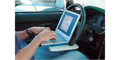 steering-wheel-desk