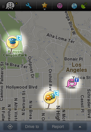 Waze updated with Twitter, Facebook integration