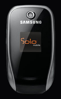 Samsung R330 Hits Solo Mobile