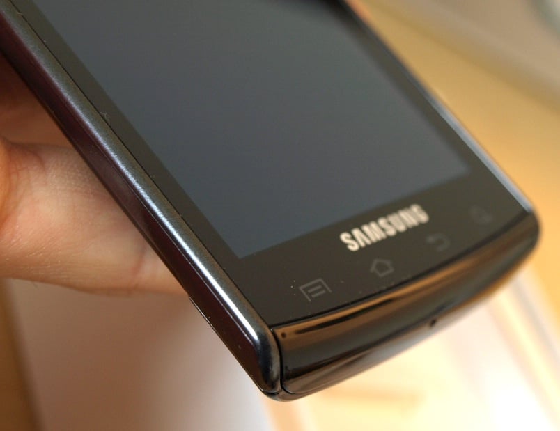 The AT&T Captivate gets a GPS fix