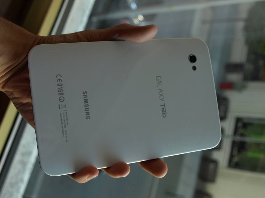 Free Galaxy Tab from Samsung on Twitter
