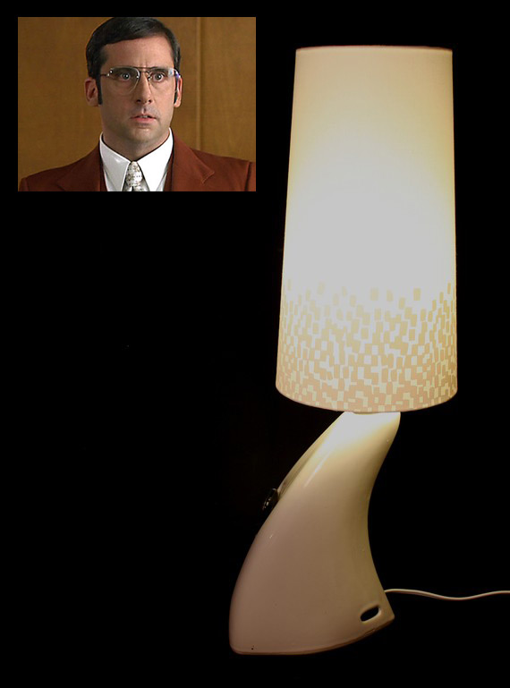 iphone-dock-lamp The iPhone Dock Lamp