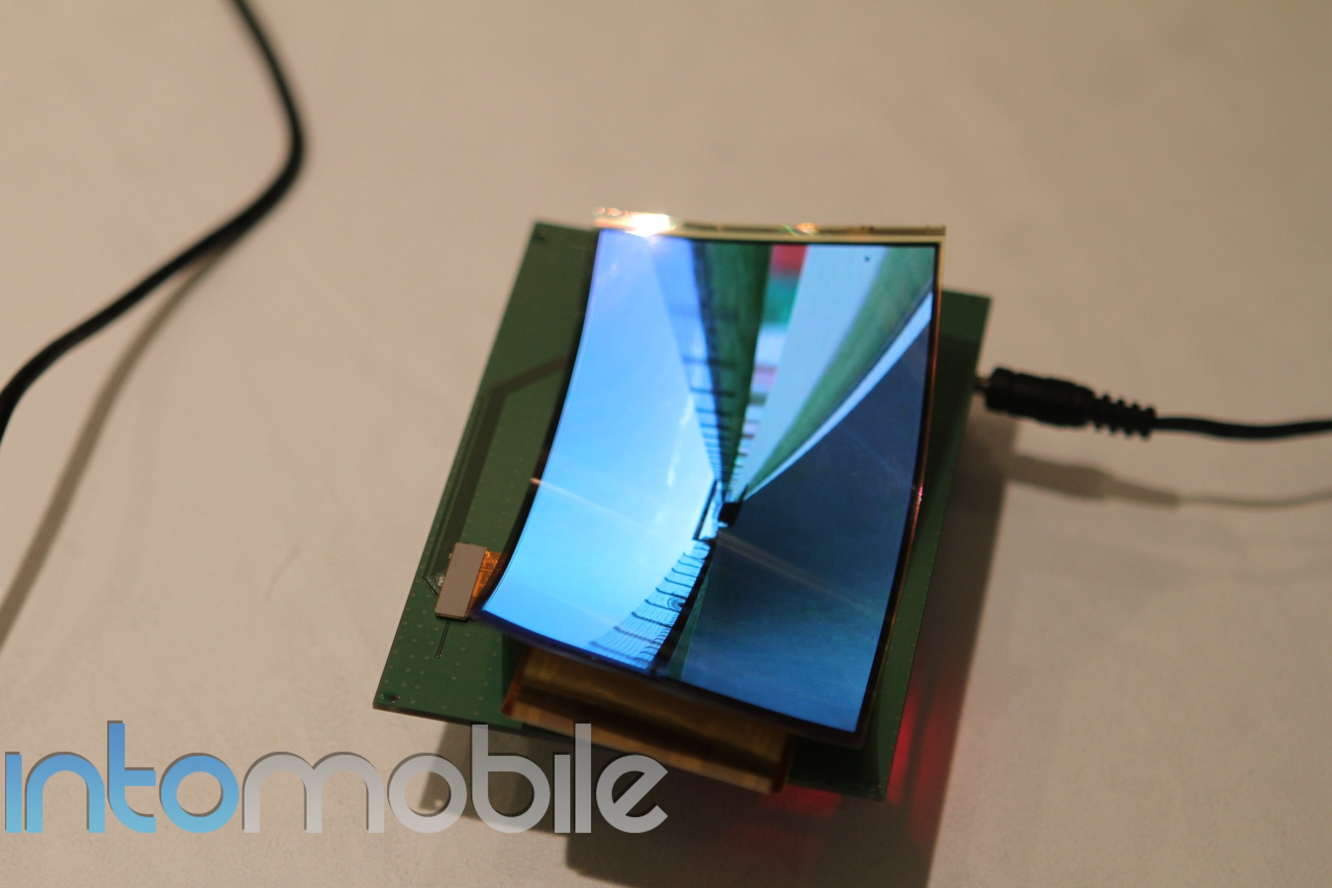 Samsung mobile display demo with flexible AMOLED and transparent AMOLED tech