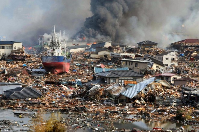 japan-earthquake-pictures-4