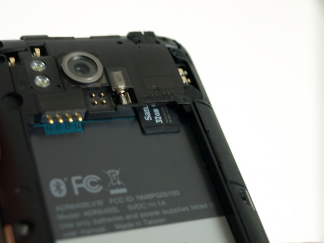 Are carriers to blame for bad battery life? Are carriers to blame for bad battery life?