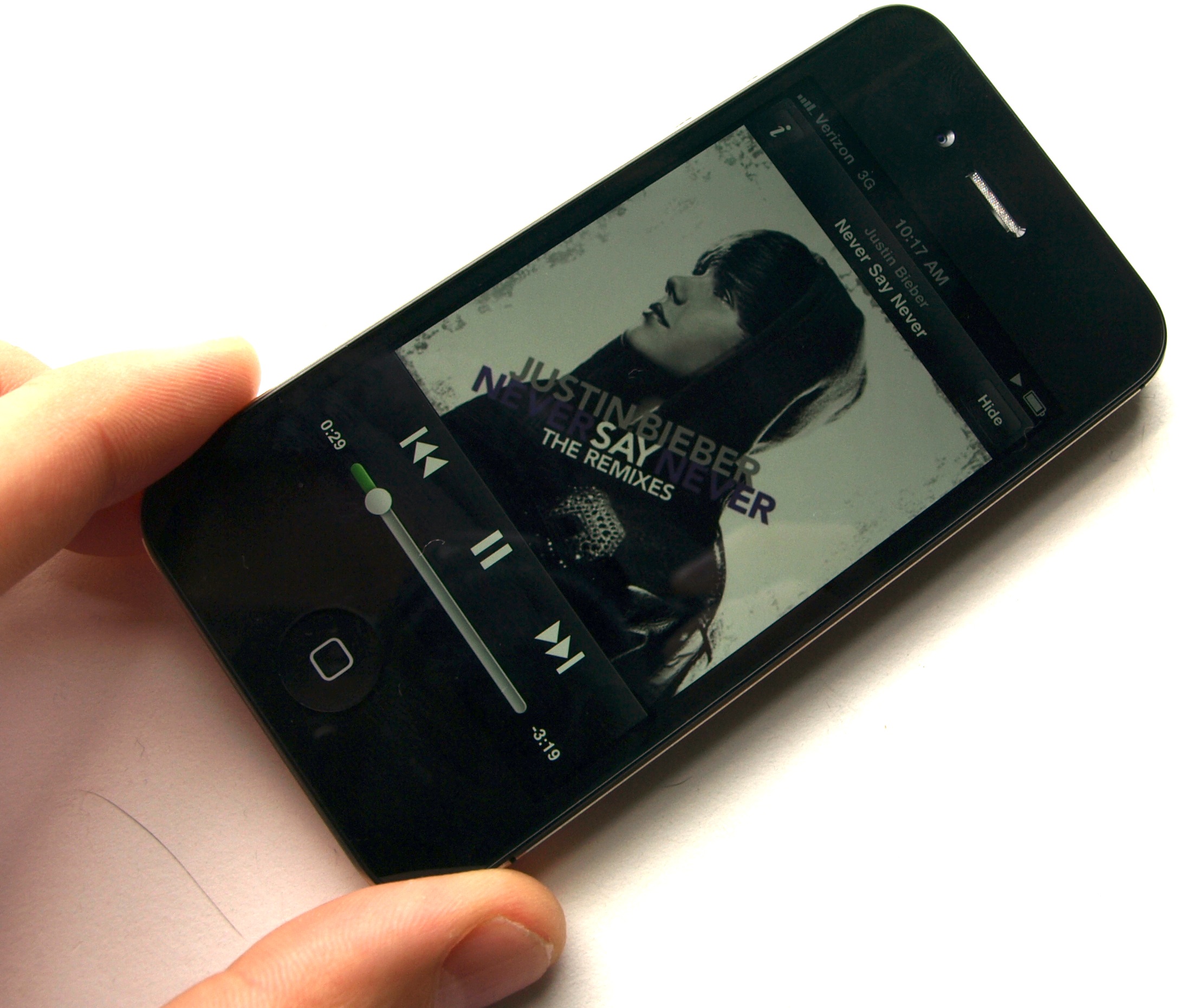 Spotify apps for Android, iPhone hands-on