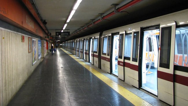 Rome's underground railway network to get mobile phone coverage by the end of the year