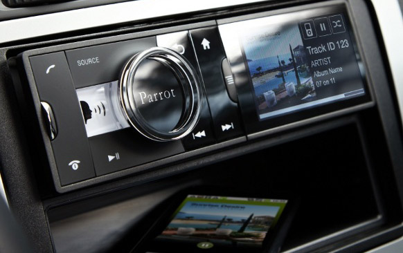 Parrot ASTEROID updated with support for steering wheel commands, web services and more