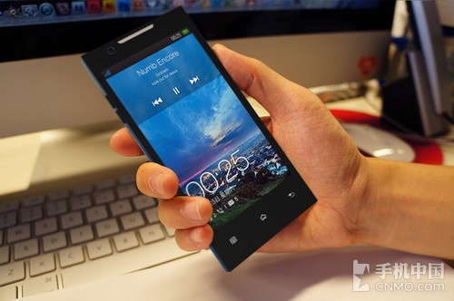Oppo Find 5 caught in the wild
