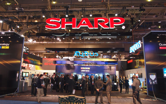 Sharp starts mass production of 1080p HD 5-inch displays