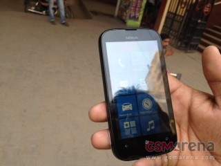 Nokia Lumia 510 caught in the wild, again