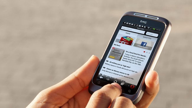 Opera hits 300 million users