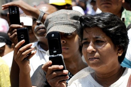 India now allows 100% foreign ownership in mobile networks