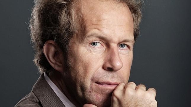 Apple hires Yves Saint Laurent's CEO Paul Deneve