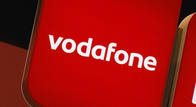 Vodafone looking to acquire smaller rivals in India