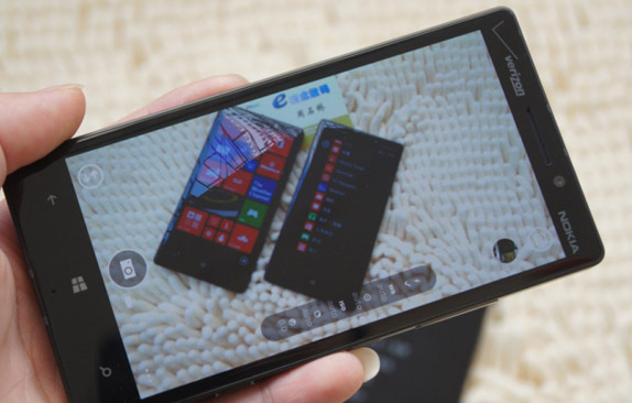 Nokia Lumia 929 goes on sale in China
