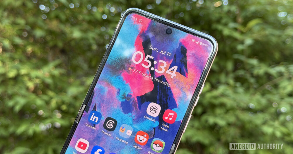 First Cell Phone Android Motorola just confirmed which phones are getting Android 17